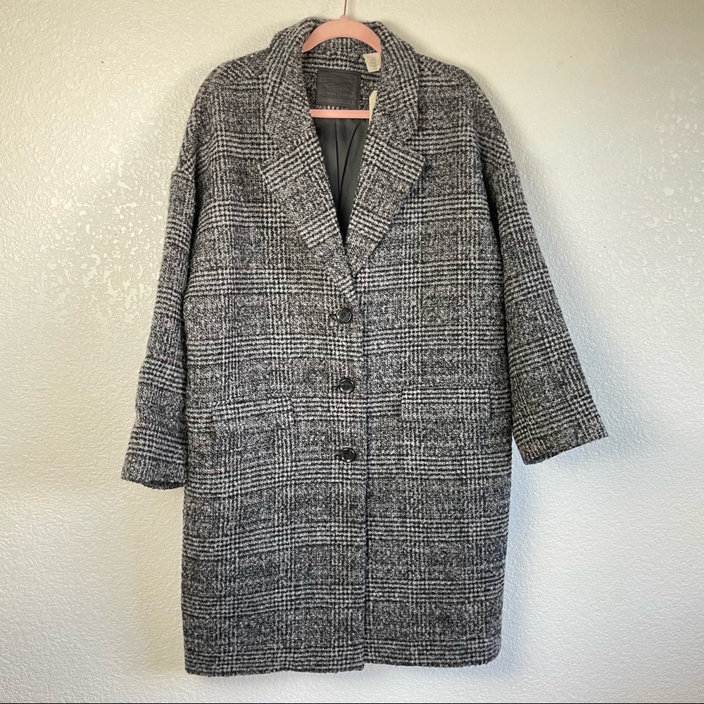 Sold. NWT Levi’s Wool Blend Cocoon Coat Size Small - Picture 1 of 14